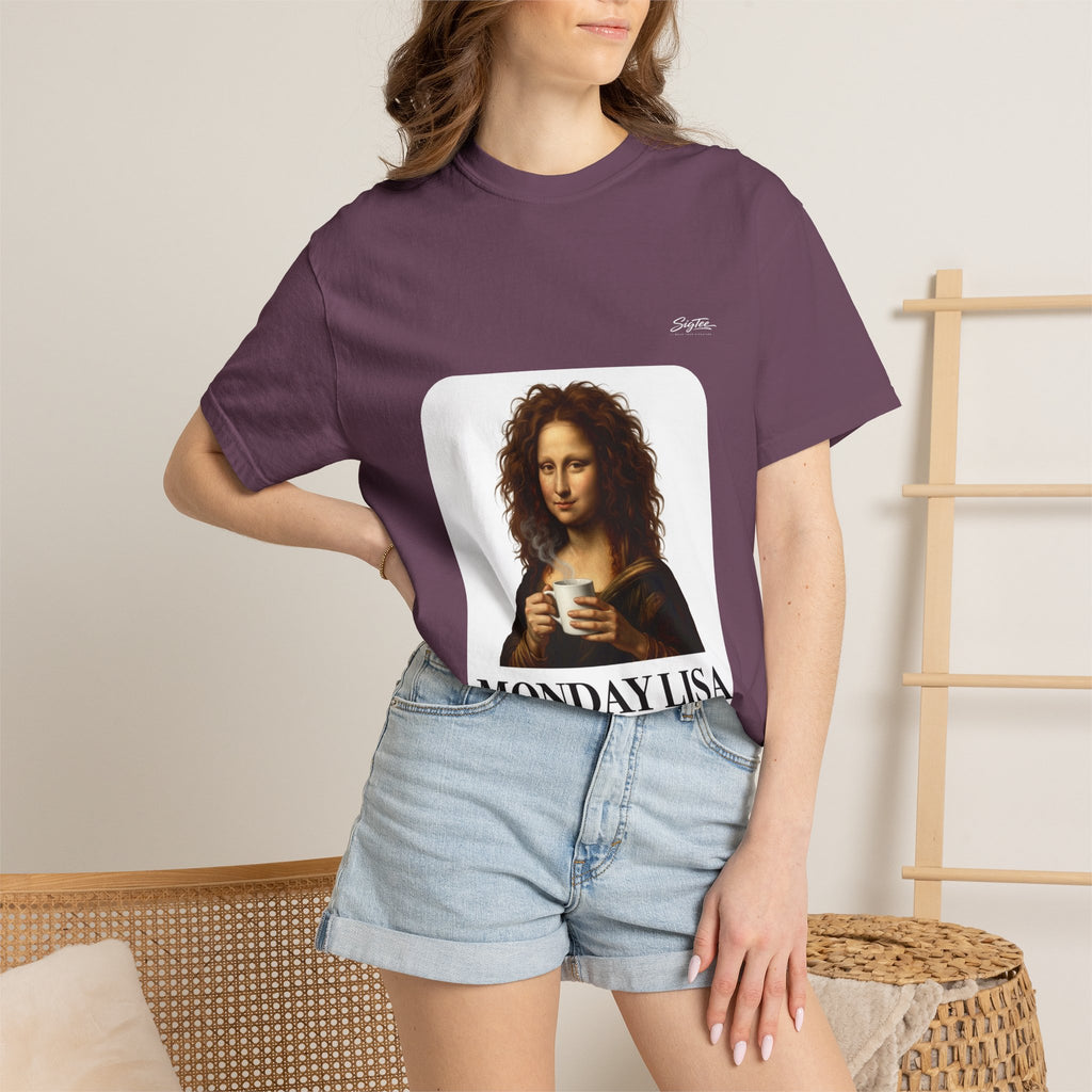 Monday Lisa Tee