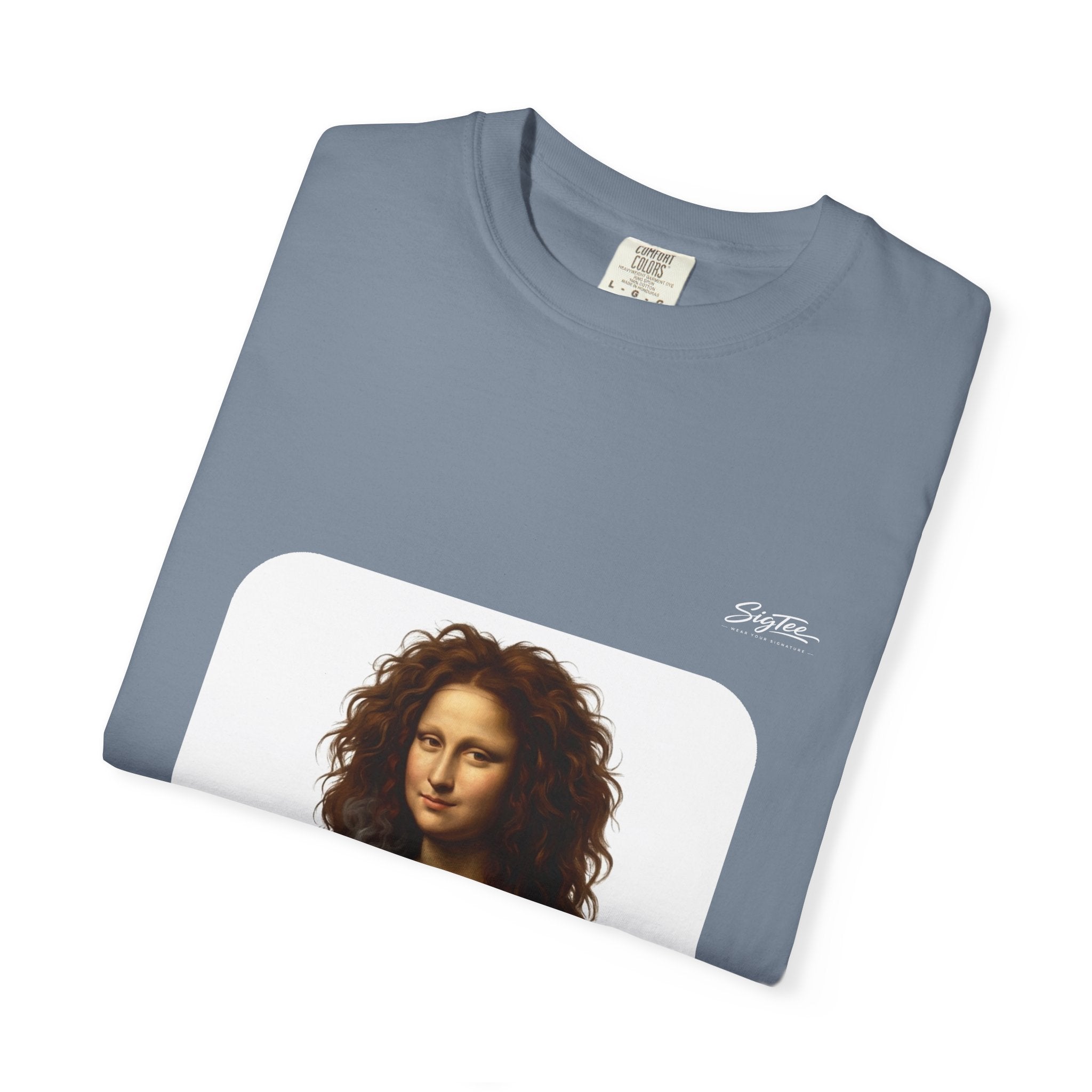 Monday Lisa Tee