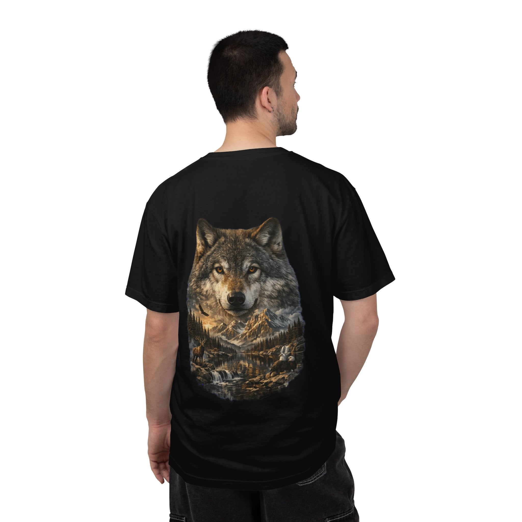 Wolf Wilderness Graphic T-Shirt