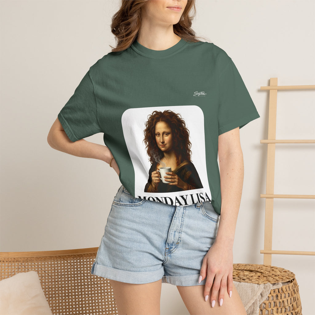 Monday Lisa Tee